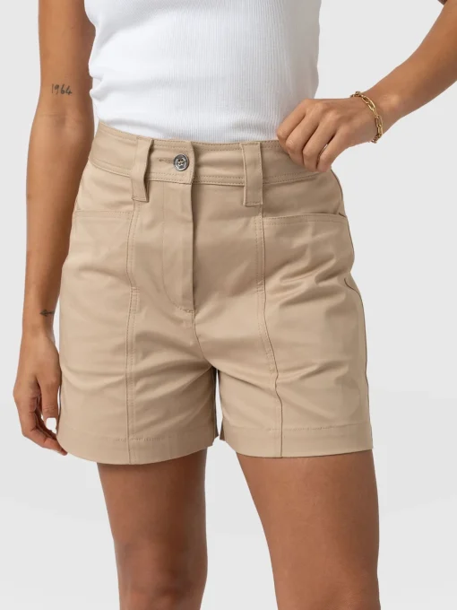 Saint and Sofia Cargo Short - Beige