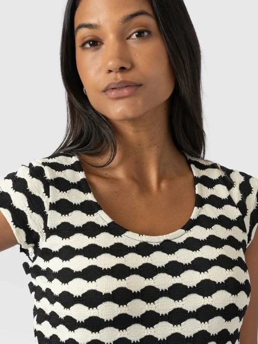 Saint and Sofia Elise Scoop Neck Tee - Black/Cream