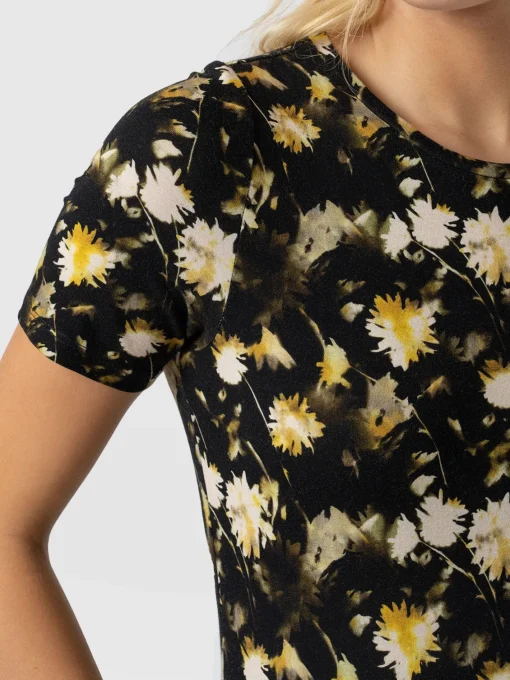 Saint and Sofia Greenwich Dress Short Sleeve - Black Daisy Floral