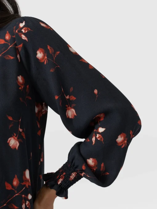Saint and Sofia Olivia Blouse - Dark Roses