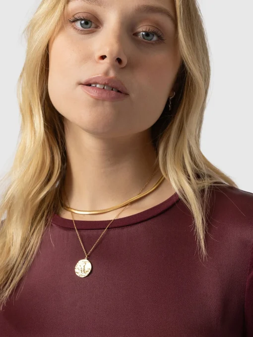 Saint and Sofia Rayner Contrast Tee - Maroon